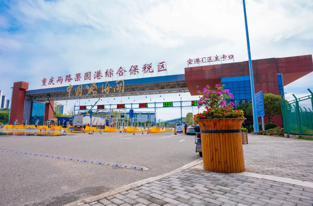 &#19975;&#35937;&#22478;&#23448;&#32593;&#28216;&#25103;&#20013;&#24515;&#65288;&#20013;&#22269;&#65289;&#23448;&#26041;&#32593;&#31449;