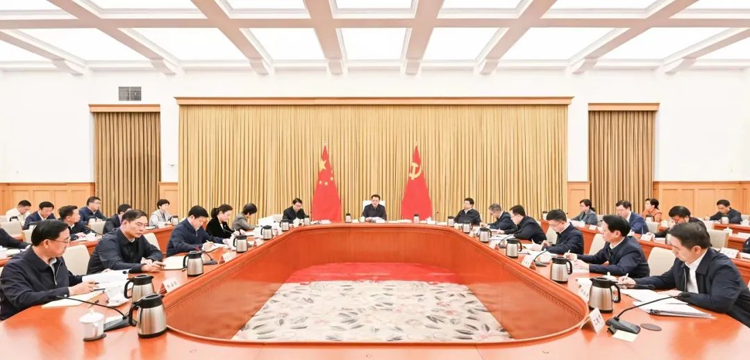 &#19975;&#35937;&#22478;&#23448;&#32593;&#28216;&#25103;&#20013;&#24515;&#65288;&#20013;&#22269;&#65289;&#23448;&#26041;&#32593;&#31449;