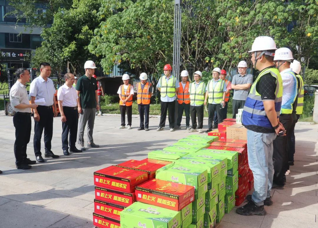 &#19975;&#35937;&#22478;&#23448;&#32593;&#28216;&#25103;&#20013;&#24515;&#65288;&#20013;&#22269;&#65289;&#23448;&#26041;&#32593;&#31449;