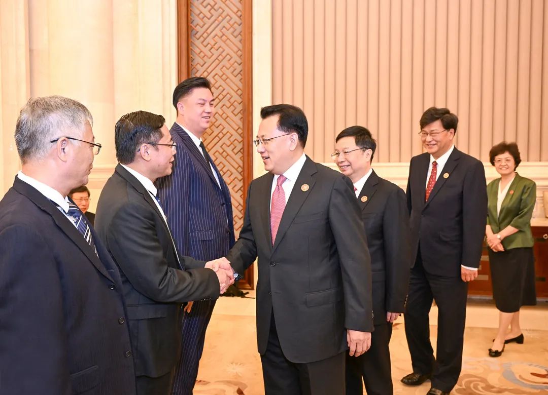 &#19975;&#35937;&#22478;&#23448;&#32593;&#28216;&#25103;&#20013;&#24515;&#65288;&#20013;&#22269;&#65289;&#23448;&#26041;&#32593;&#31449;