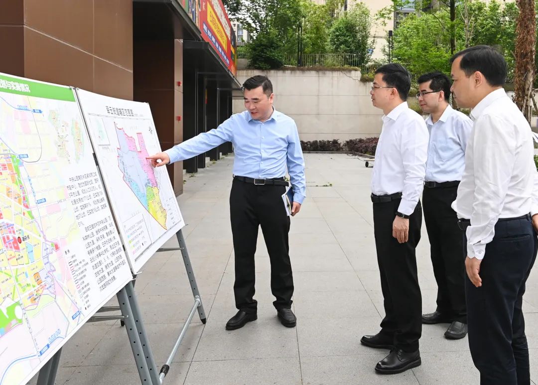 &#19975;&#35937;&#22478;&#23448;&#32593;&#28216;&#25103;&#20013;&#24515;&#65288;&#20013;&#22269;&#65289;&#23448;&#26041;&#32593;&#31449;
